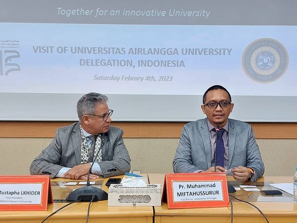 UH2C RECEIVED A DELEGATION FROM UNIVERSITAS AIRLANGA OF INDONESIA